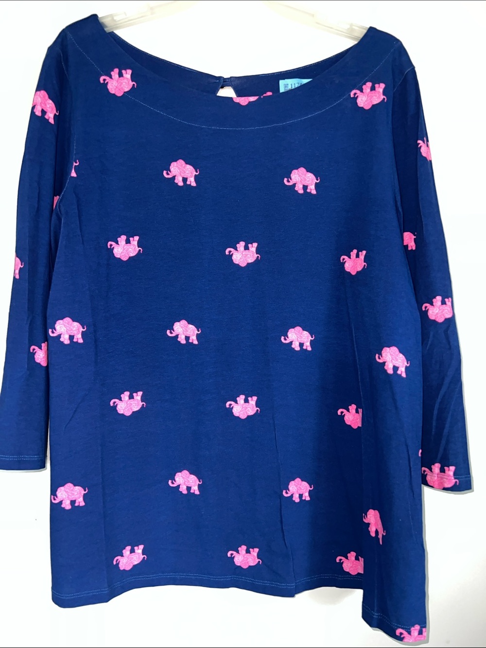 Lilly Pulitzer Navy Top shirt with Pink Elephant Motif XL like new 3/4 sleeve